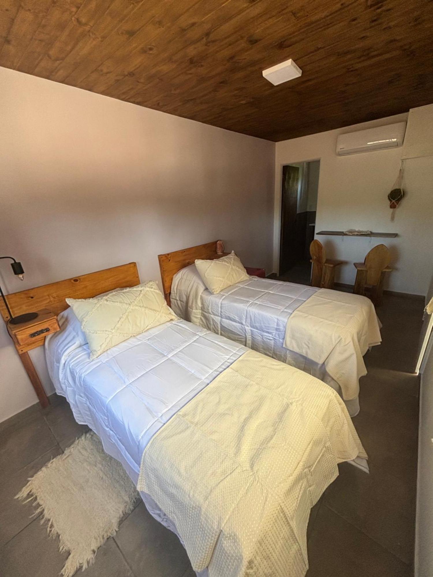 In Da House Bed & Breakfast Molinari Bagian luar foto